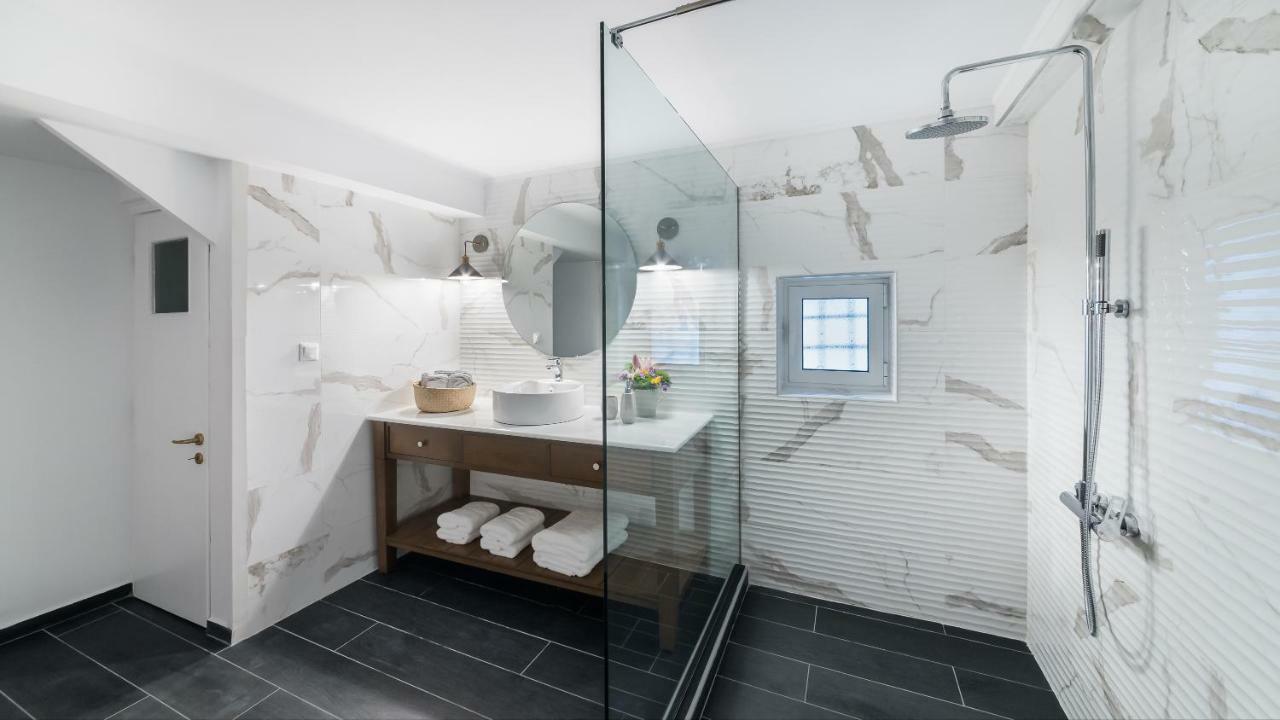Mavrogenous Luxury Apartments Anabolu Dış mekan fotoğraf