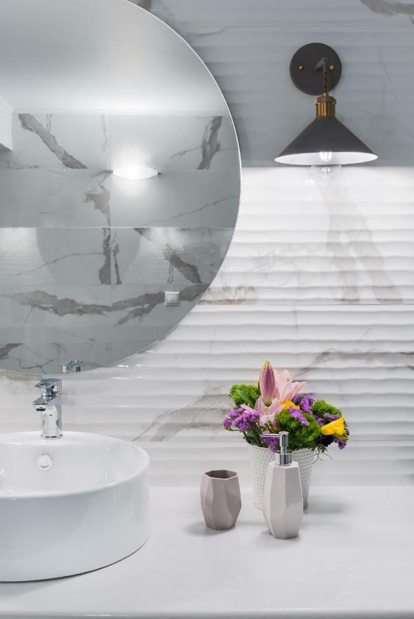 Mavrogenous Luxury Apartments Anabolu Dış mekan fotoğraf