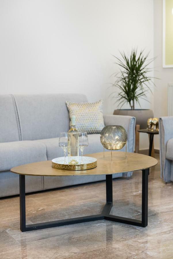Mavrogenous Luxury Apartments Anabolu Dış mekan fotoğraf
