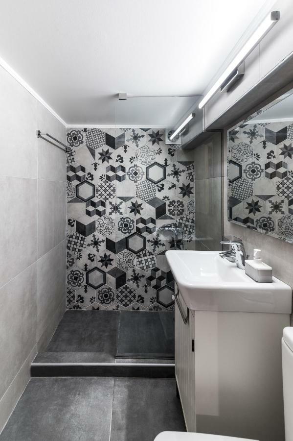 Mavrogenous Luxury Apartments Anabolu Dış mekan fotoğraf